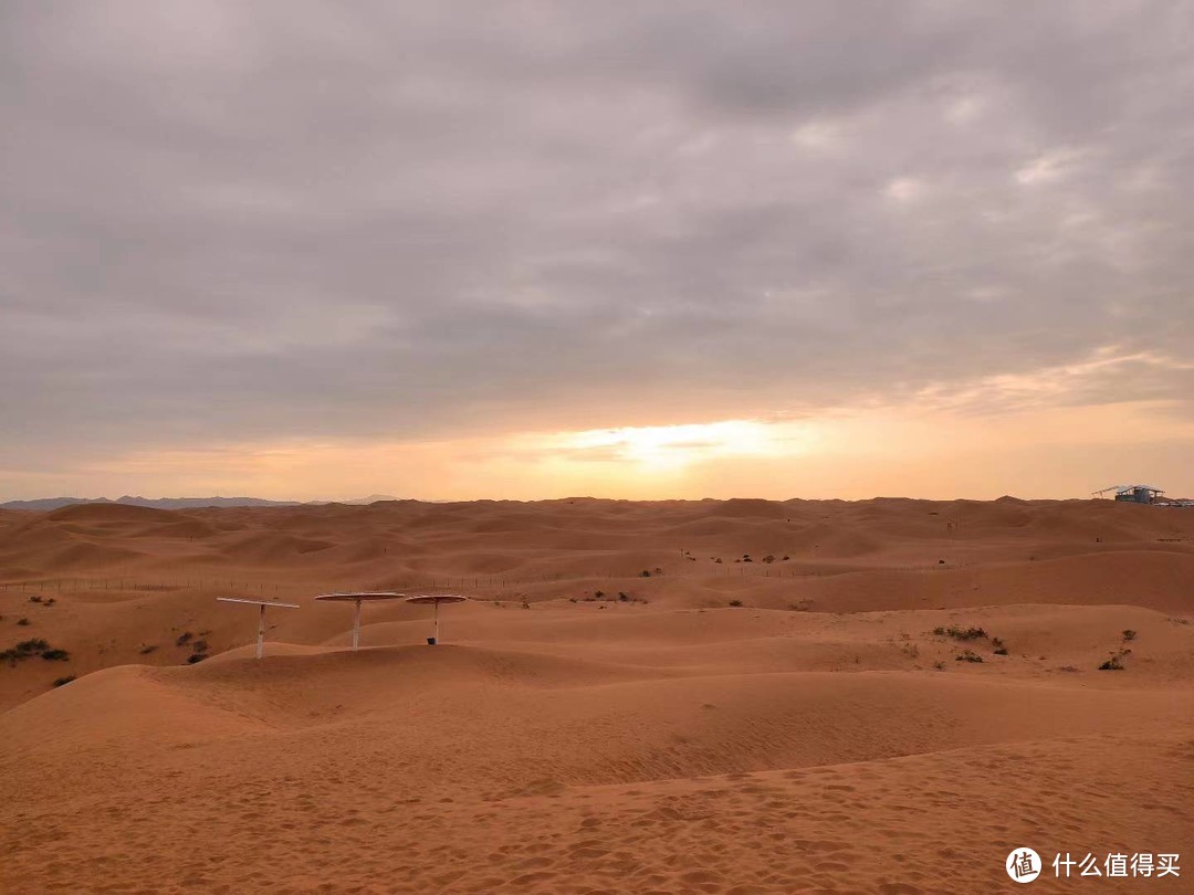 走进塞上江南—沙坡头，看大漠孤烟直、黄河落日圆的壮美景色
