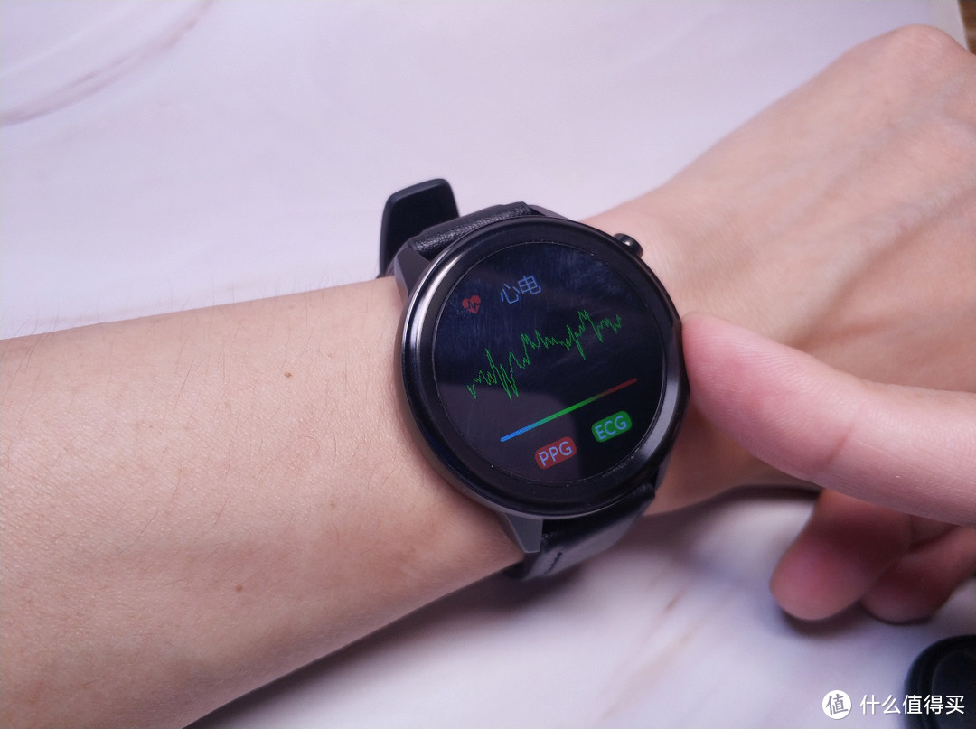 心电血压轻松测，贴身健康小助手：dido E55S血氧智能手表