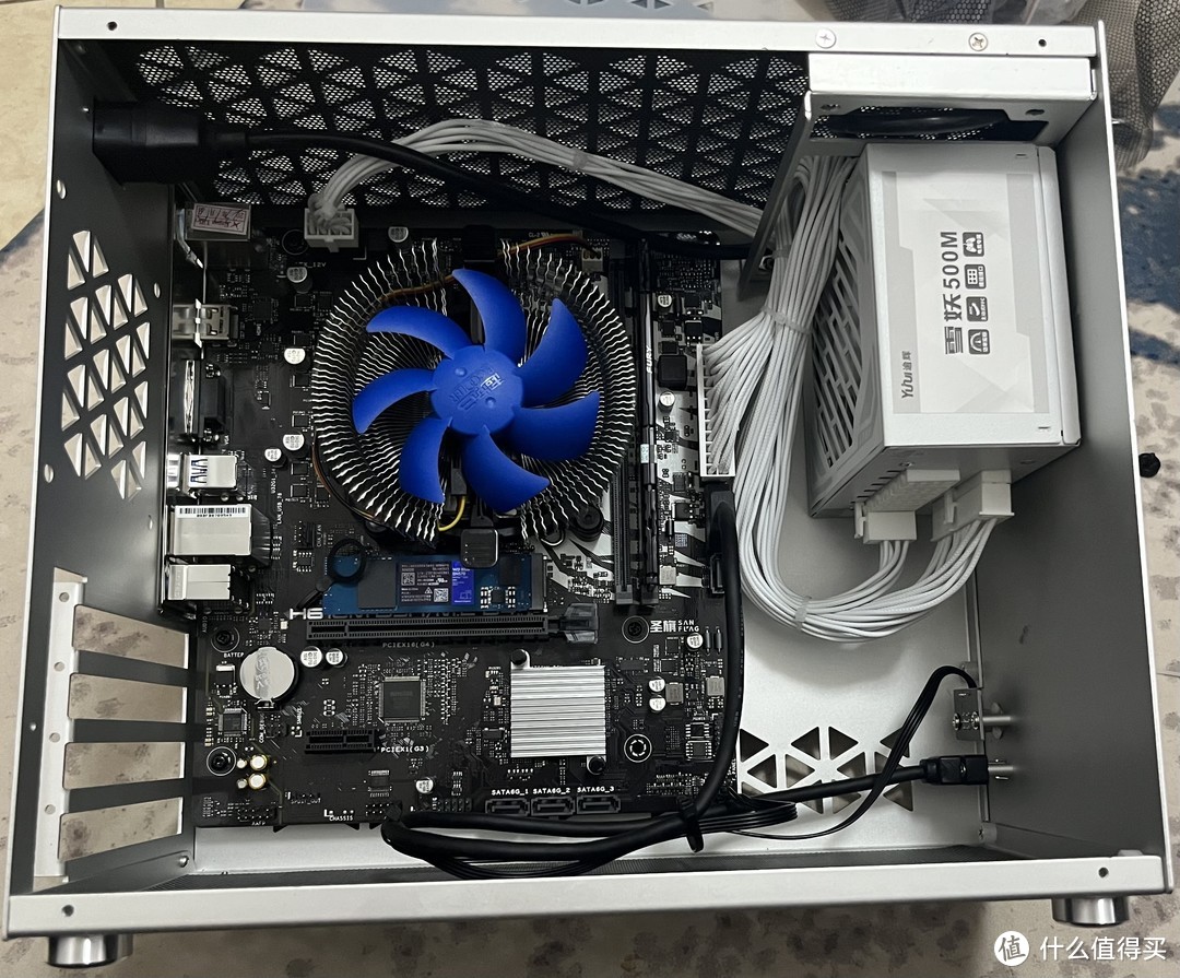看看这机箱怎么样
