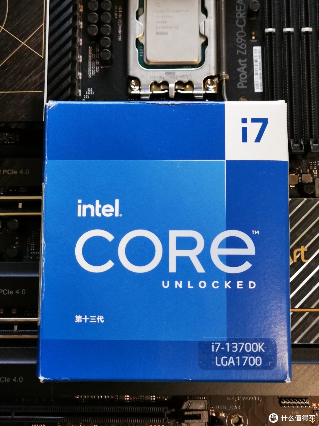 Cpu选择了Intel I7 13700K