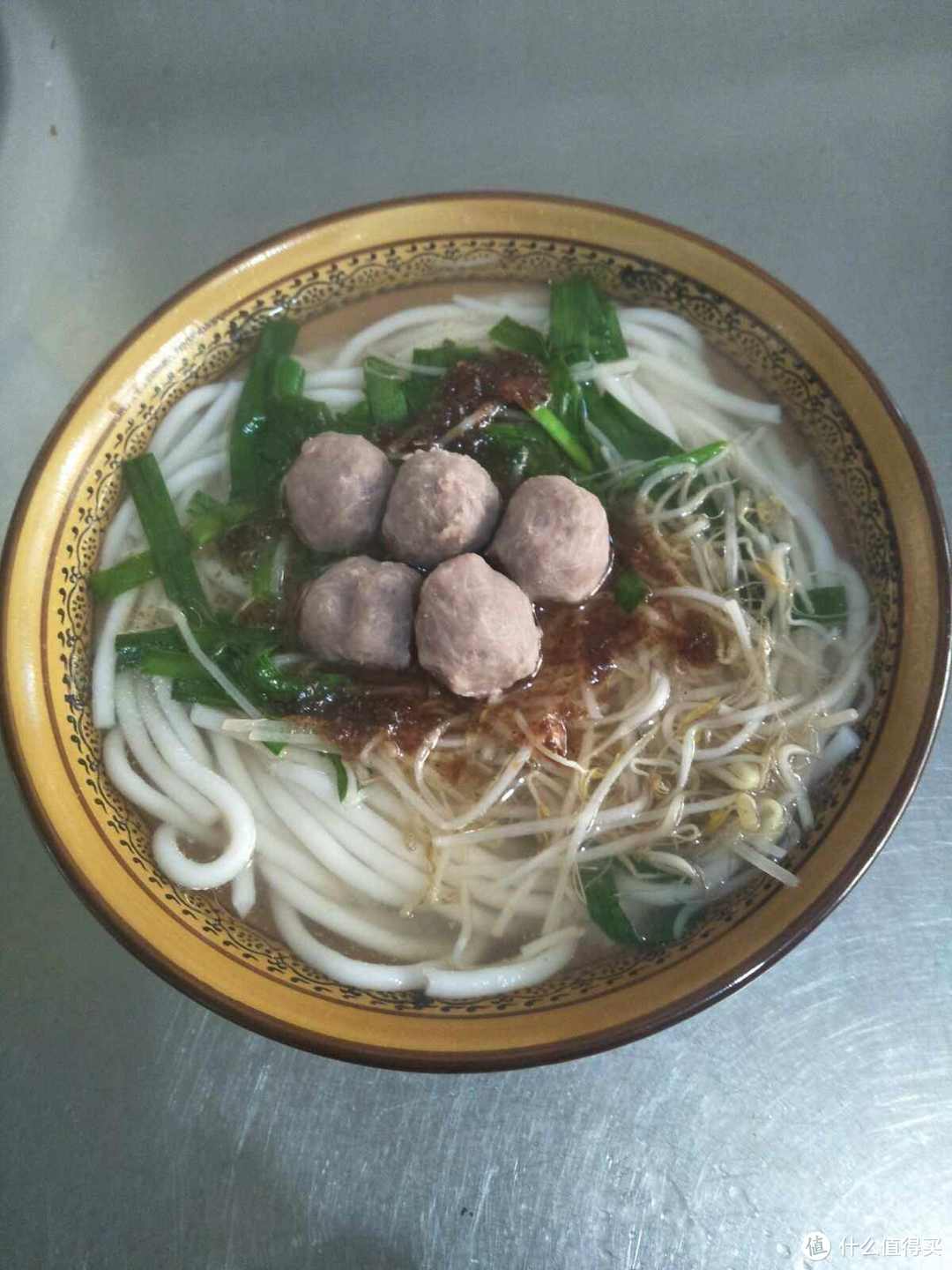 牛肉丸煮米粉的家常做法