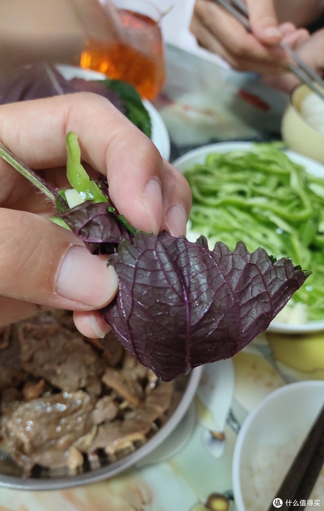 东北最牛X的一道下酒菜——紫苏牛肉——美食分享