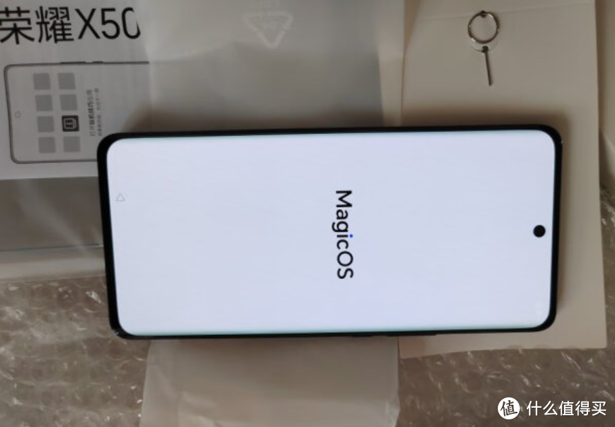 5800mAh+1亿像素，这台手机被叫“小Mate50”，可不是开玩笑！