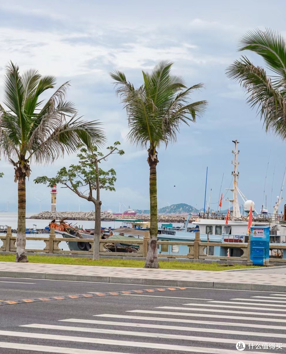 夏日可去的人少景特别美的海岛