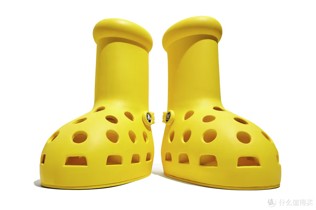 MSCHF X Crocs全新联名「洞洞黄靴」