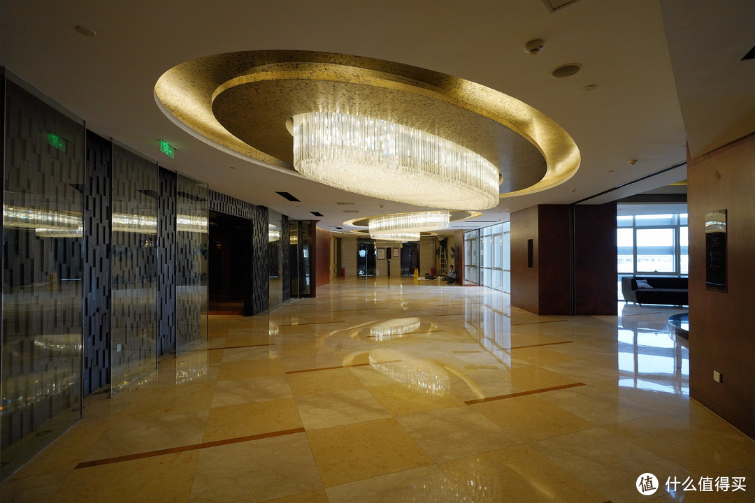 位置绝佳，老而弥坚的南京苏宁索菲特银河大酒店 入住体验