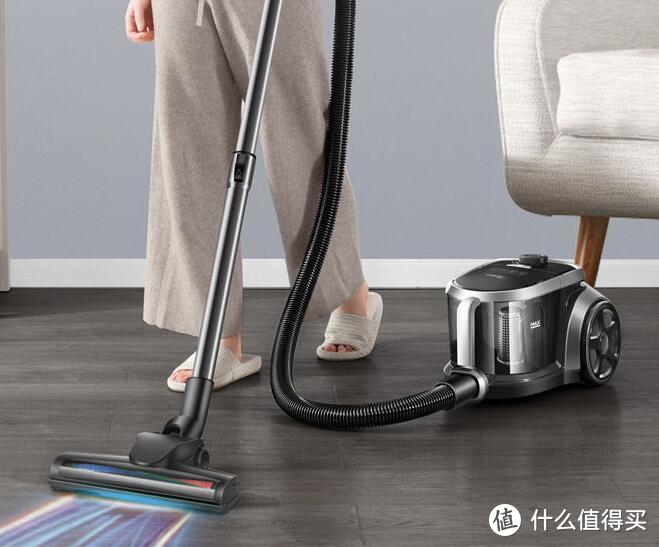 美的卧式吸尘器C7：室内清洁好帮手！
