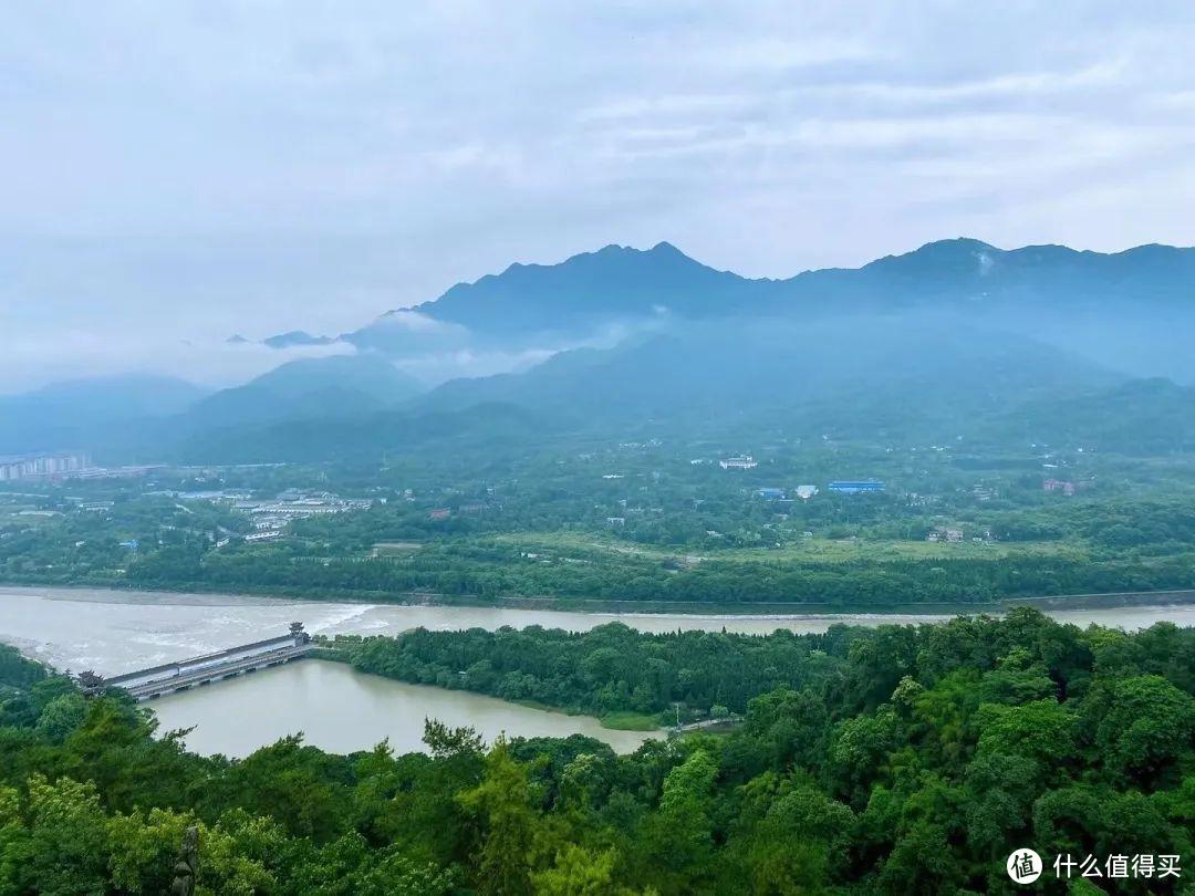 来成都人都爱的避暑胜地——都江堰，感受这清凉山间