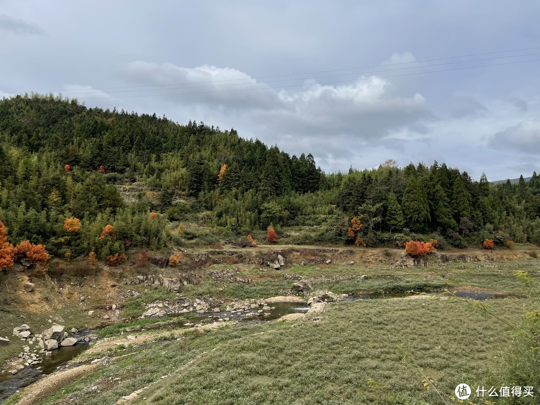 夏天就应该去高山上探索这个世界。