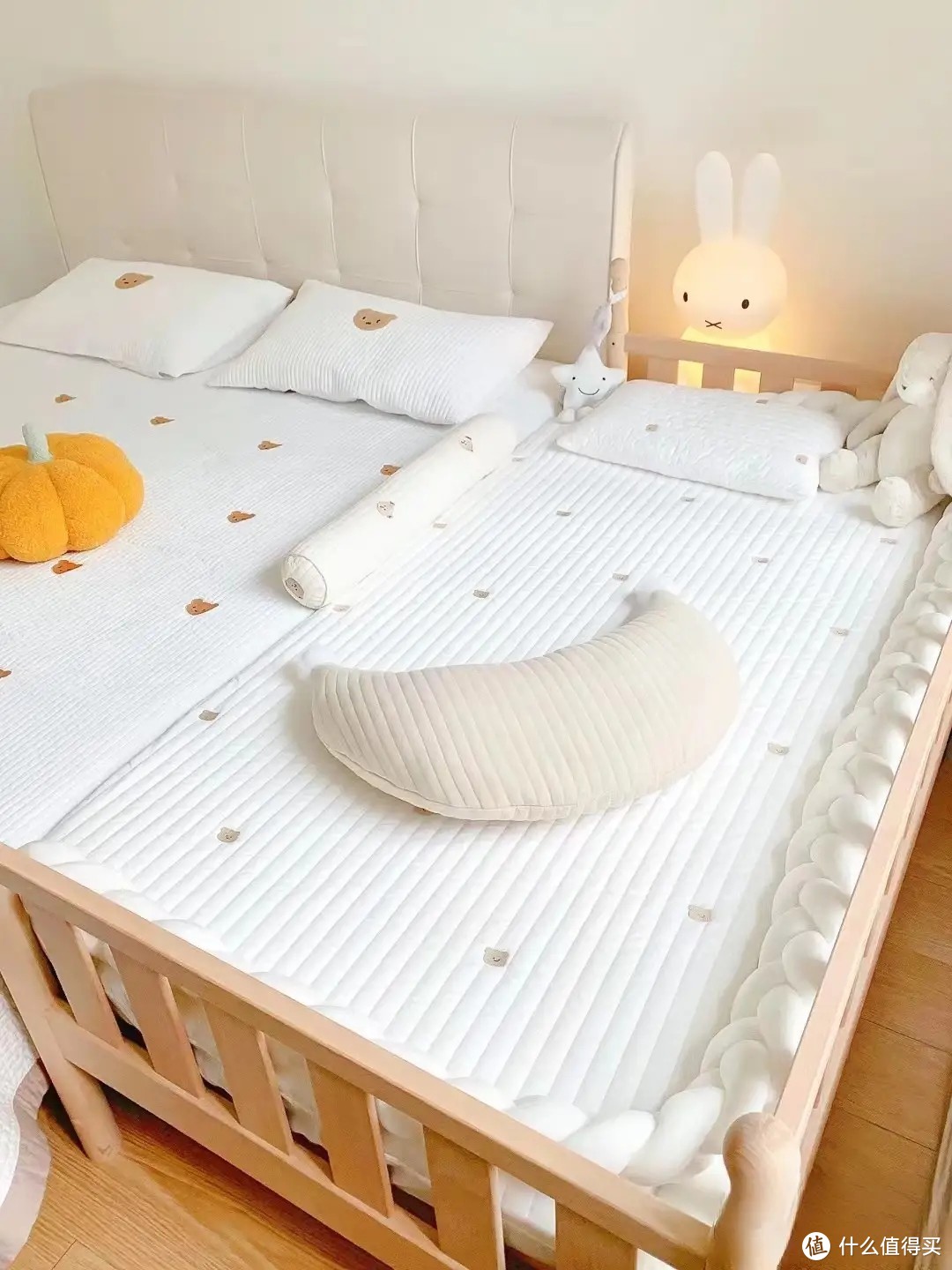 巴布豆婴儿床，陪伴孩子童年的好床