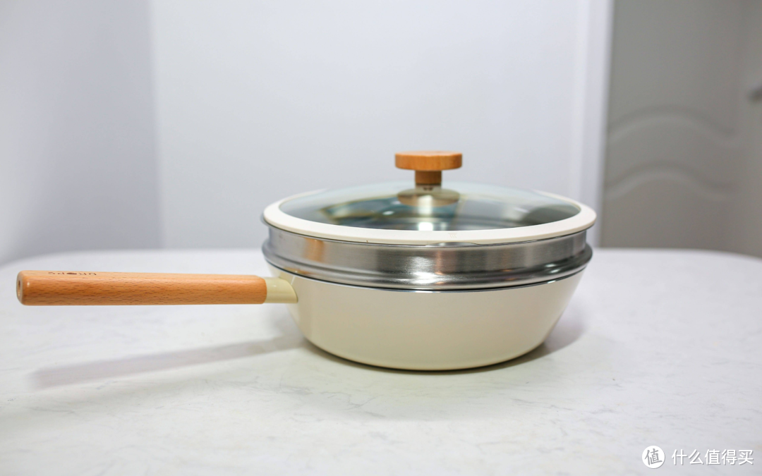 卓越厨艺的秘密武器：思本普仕零油锅 —— 零油烹饪，真正的不粘，厨房好伙伴！