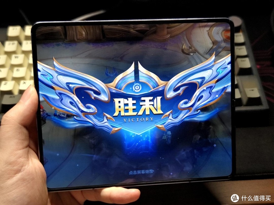 极限二选一？三星Galaxy Z Flip5和Z Fold5实机双首发评测