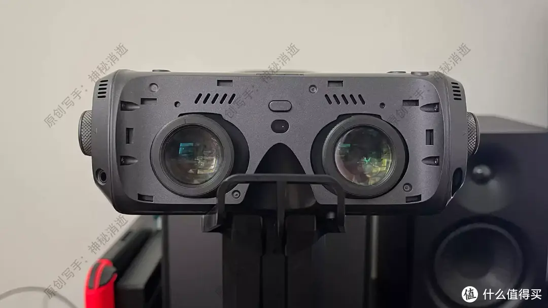 IMAX巨幕随身带，GOOVIS G3 Max头戴3D巨幕显示器让你沉浸享受极致观影体验