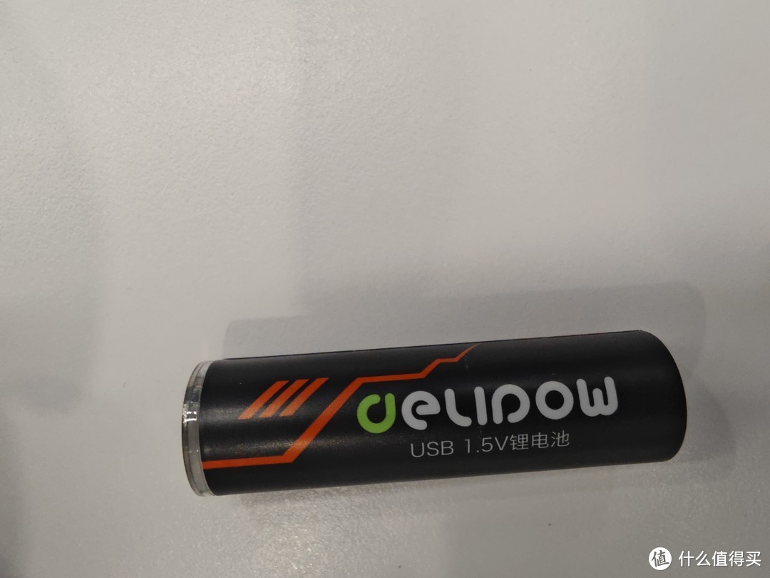 分享一款USB充电锂电池
