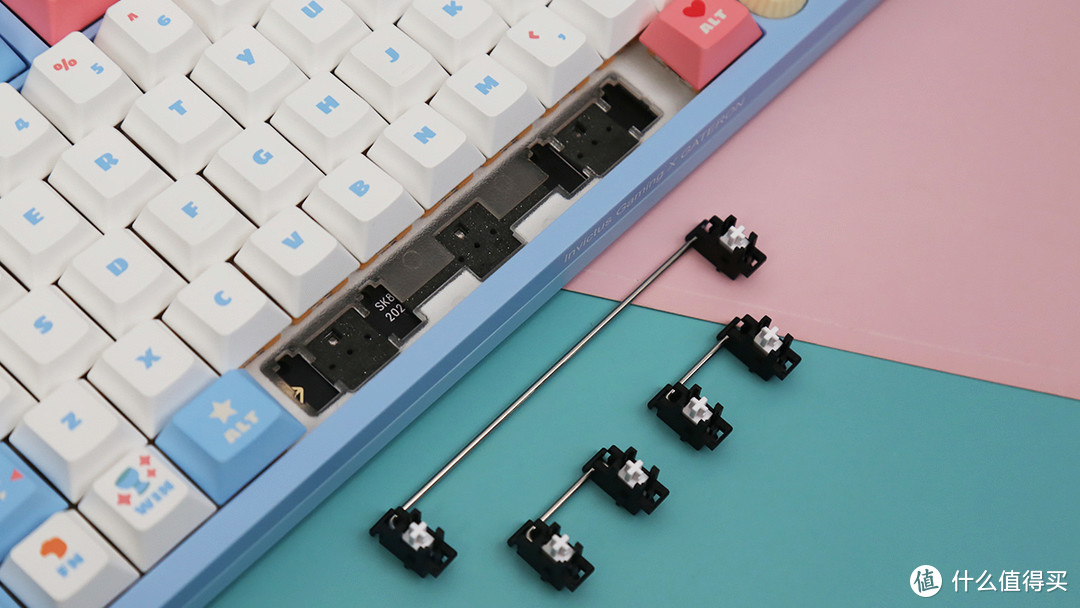 佳达隆iG98甜蜜时光三模机械键盘评测：强强联合