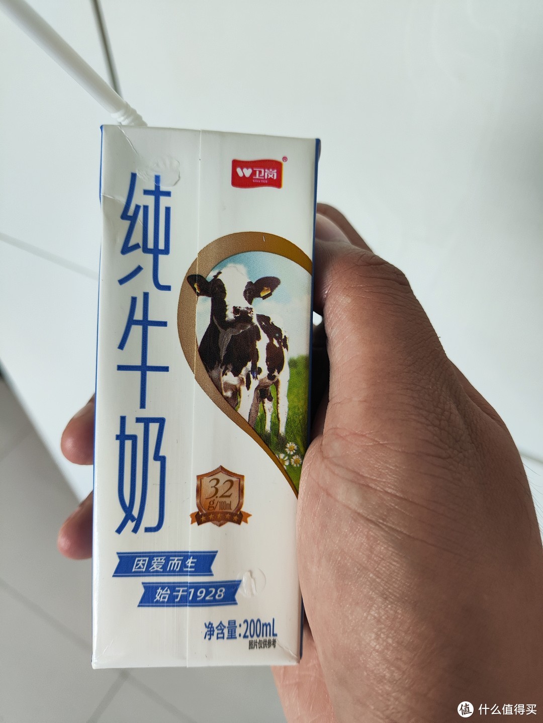 卫岗纯牛奶，让你的孩子长个子，每天喝一杯，远离骨质疏松！