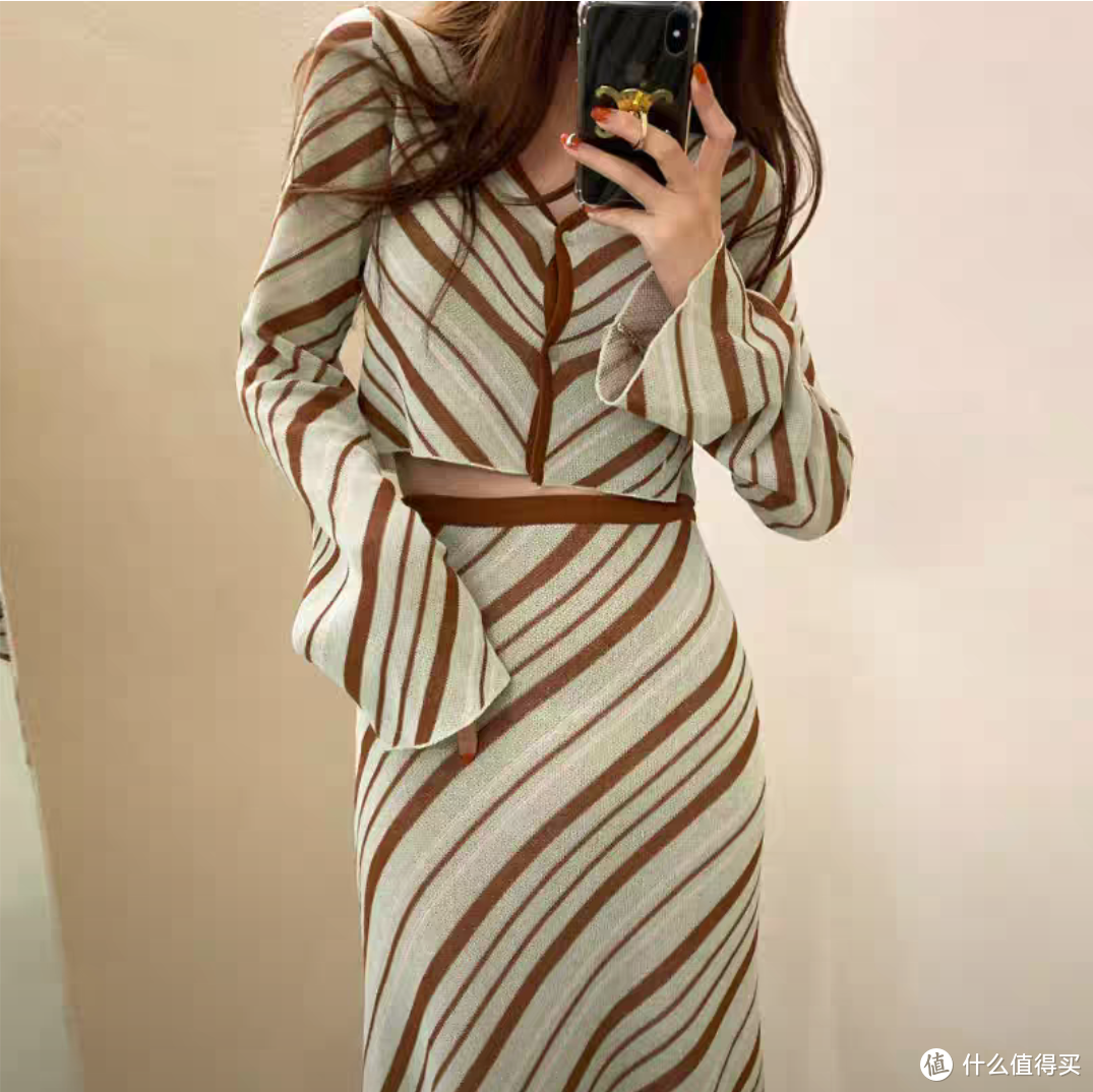 瞬间提升气质！韩国chic高腰包臀条纹半身裙，让你美出新高度！