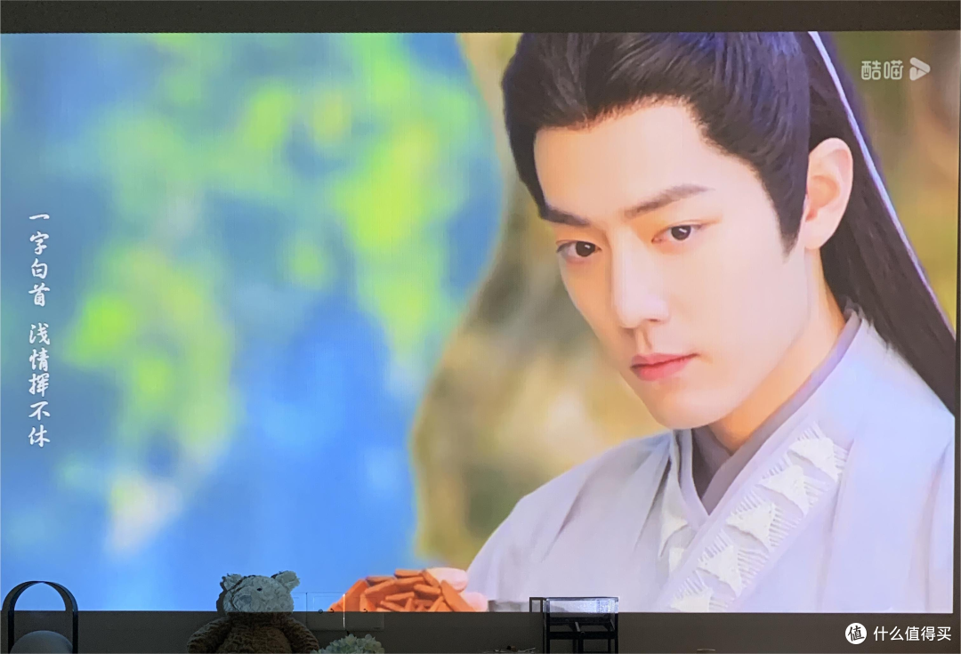 200块钱投影仪能看吗？合格的投影产品长这样！