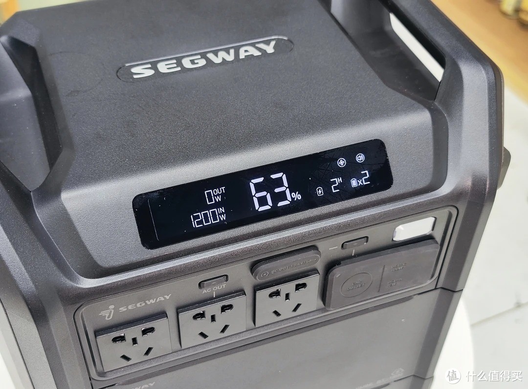 初试九号Segway Cube系列储能电源：露营出游、家庭UPS，仅需这台「叠叠乐」就可以了