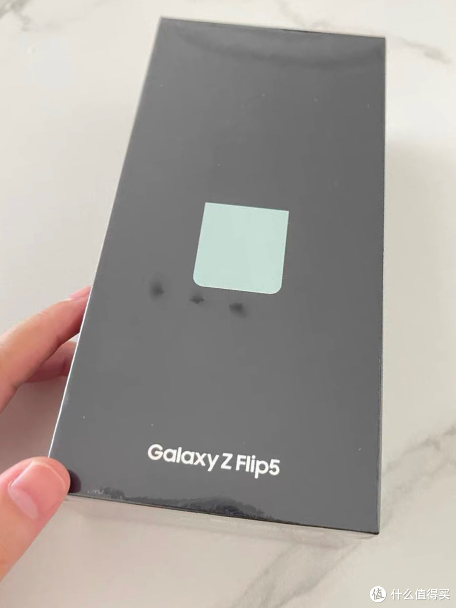 随心所欲，小折叠机的多重魅力：Samsung Galaxy Z Flip5用户体验