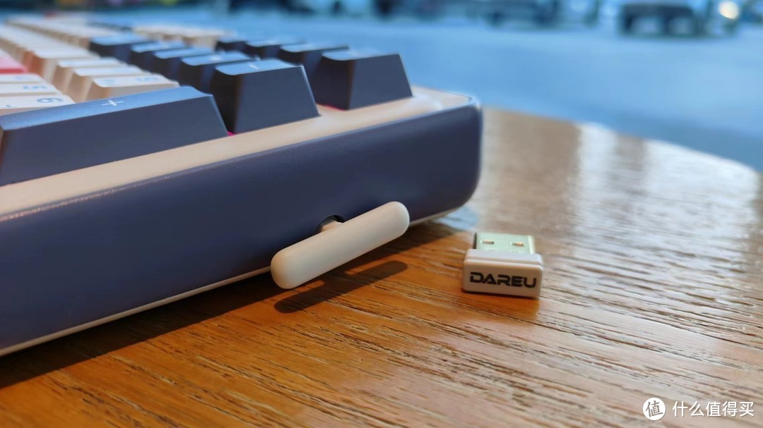 A98 Master三模机械键盘：创新设计与多重手感的完美融合