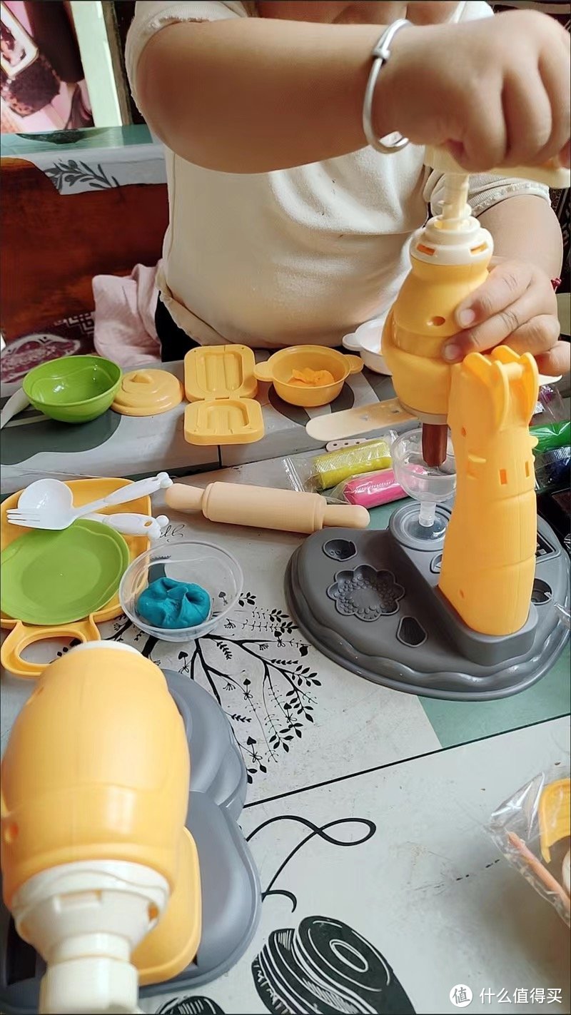 【宝宝玩具推荐】超好玩的彩泥面条机，奶爸必备神器！🍜