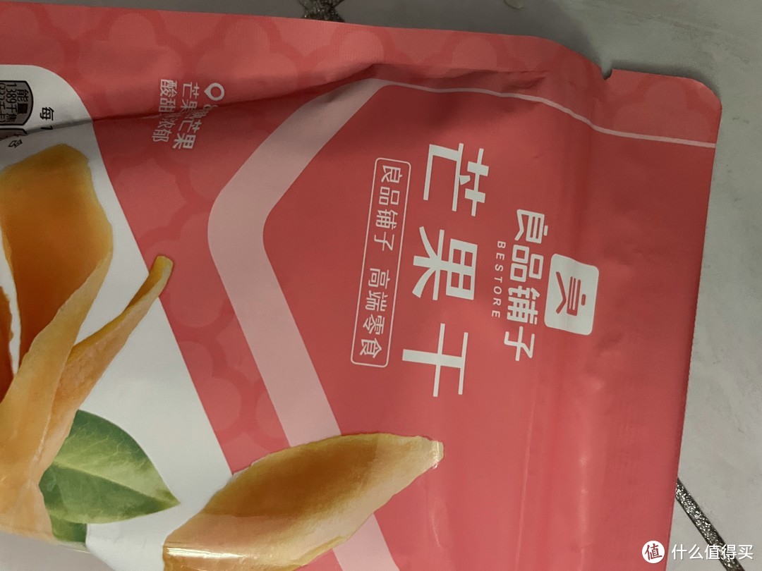 「一次搞定！良品铺子芒果干 108g，零食小吃一网打尽!」