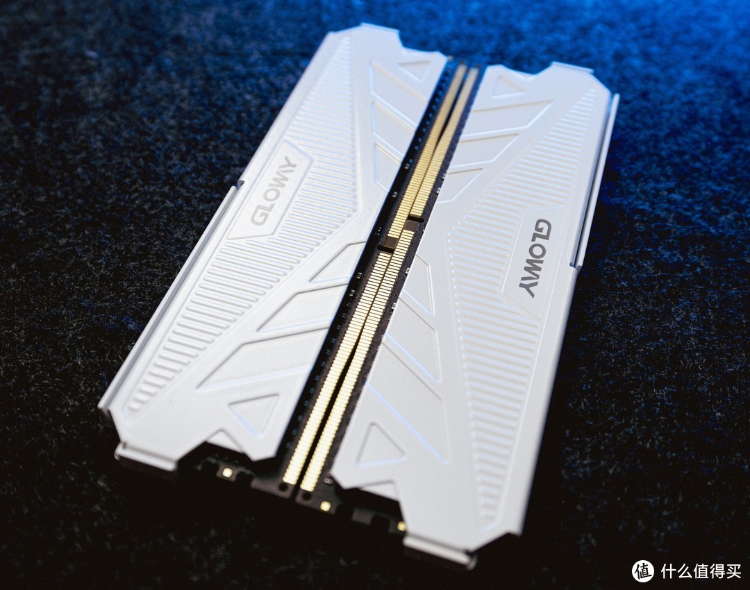 DDR4最后的荣光！国产长鑫高规A-Die颗粒，光威天策-奕内存试玩