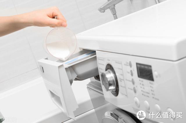 给买洗衣机的人提个醒：五种类型洗衣机不能碰，都是过来人的经验