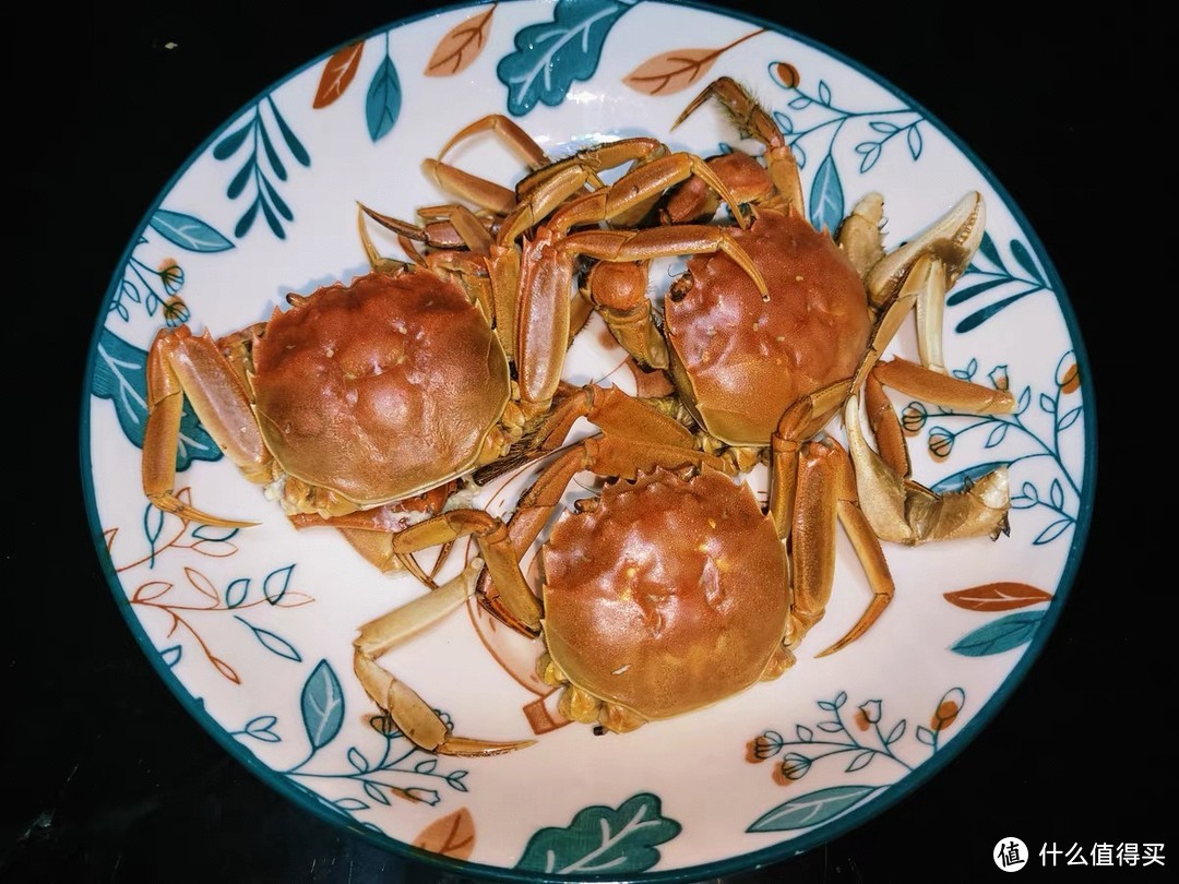 大闸蟹怎么选又鲜又肥？