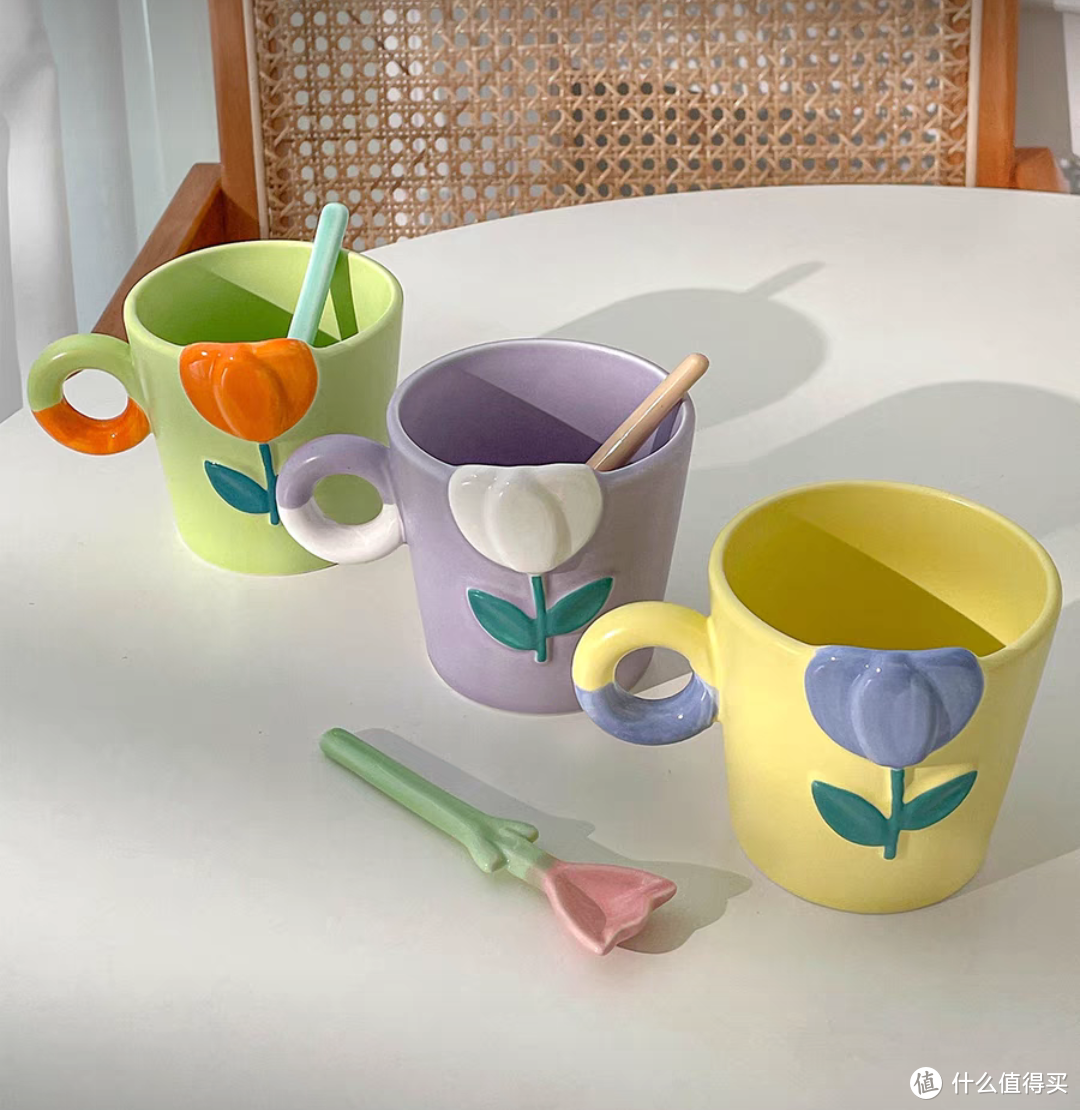 小众设计感水杯浮雕咖啡杯：适合送给女生的郁金香马克杯陶瓷杯带勺杯子套装