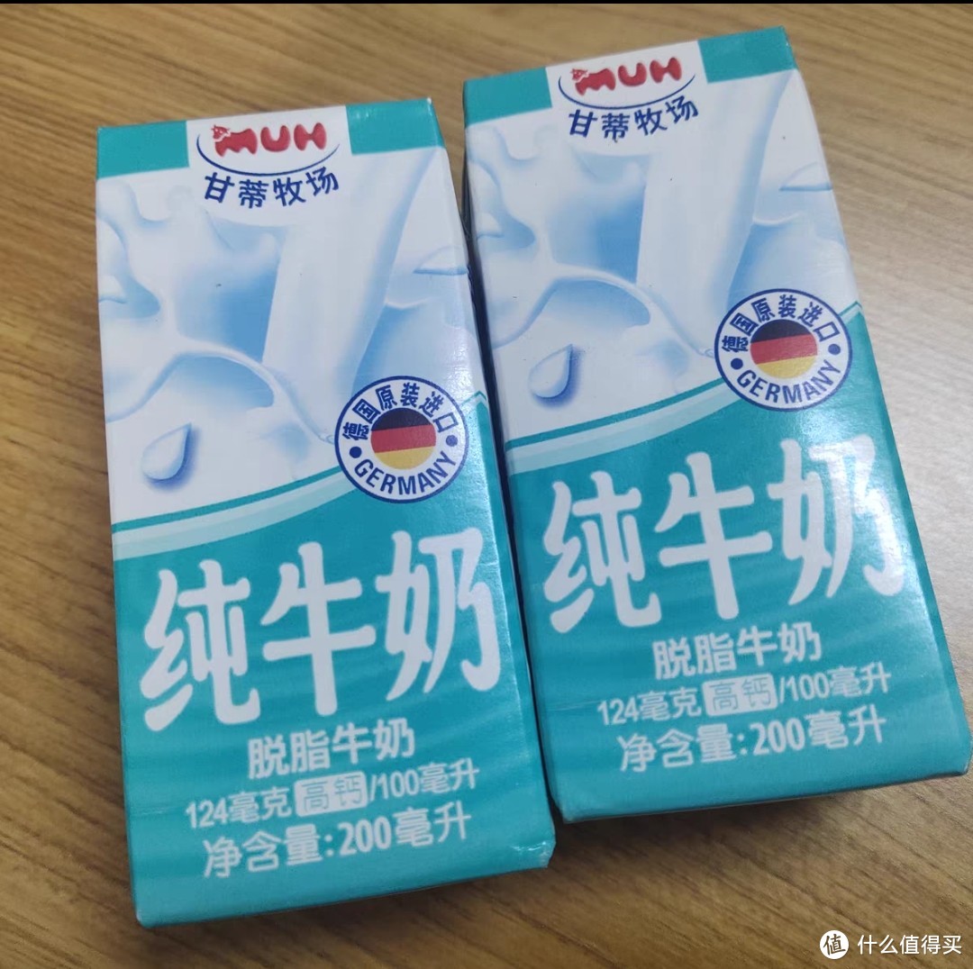 纯牛奶是不可或缺的营养品