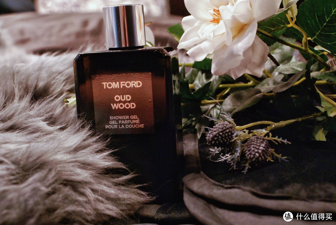 纵情沉醉，馥郁沉沦-- Tom Ford珍华乌木香型沐浴凝露，打造私人香氛印记～