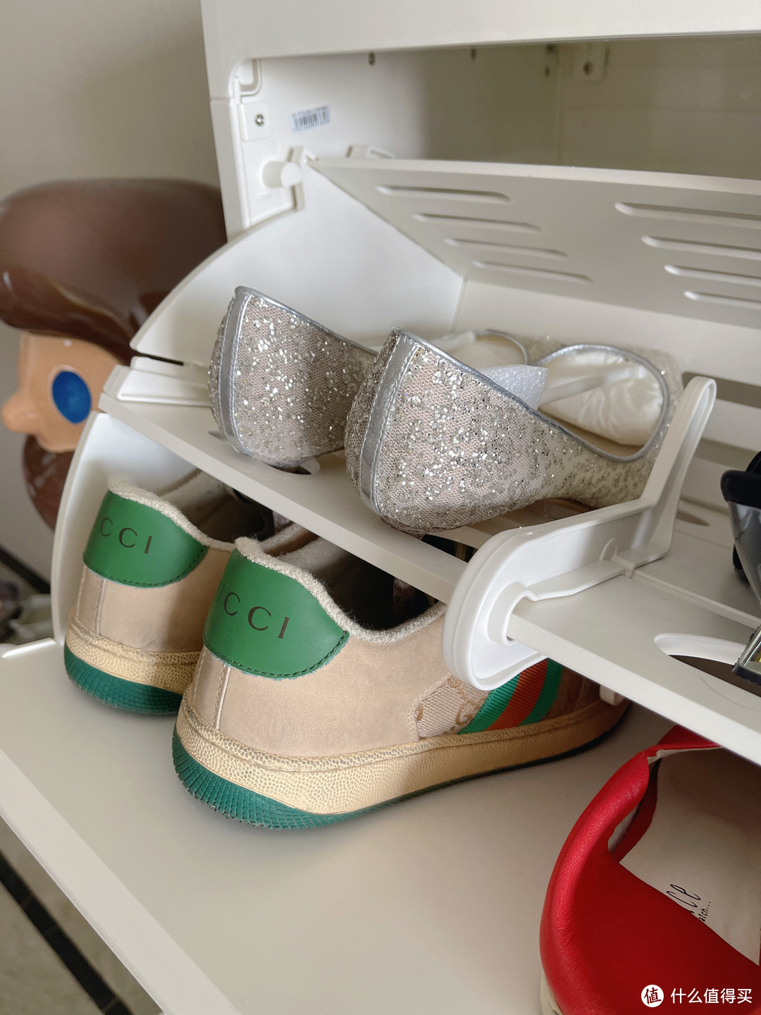 根元智能鞋柜：除臭杀菌烘干，鞋柜不仅仅是鞋柜