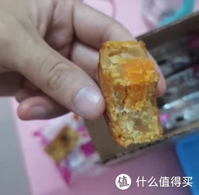 广式红豆沙月饼莲蓉蛋黄散装多口味员工送礼团购礼盒糕点零食