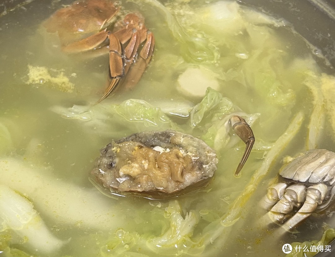 从选购到烹饪大螃蟹成为舌尖上的美食，且看楼在金秋九月螃蟹季如何盘它！