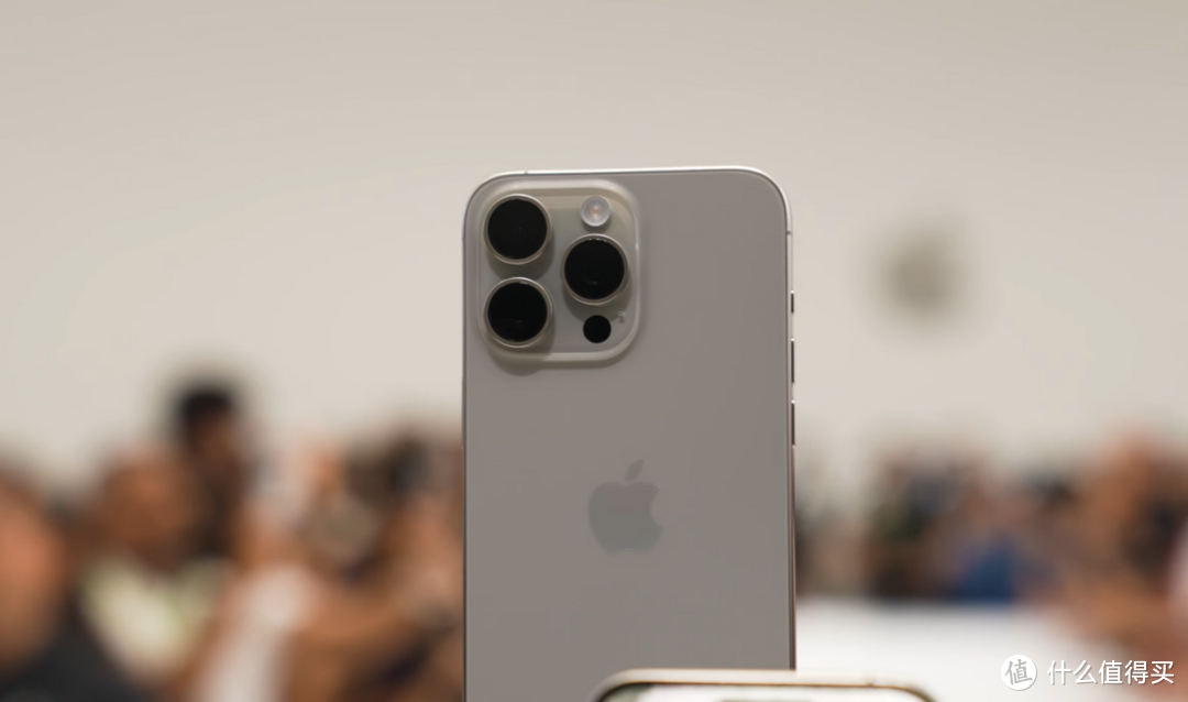 iPhone 15 系列发布了，有哪些亮点和不足？
