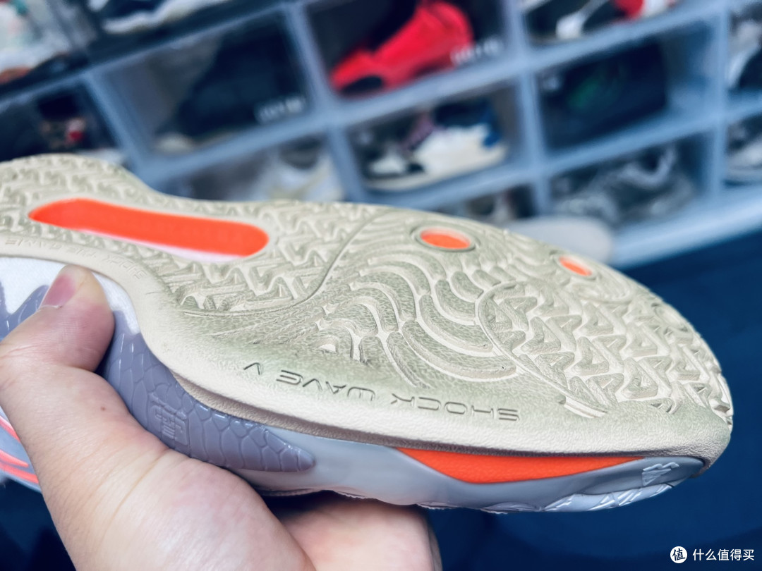 欧文上脚、小快灵后卫首选--ANTA 要疯 狂潮5