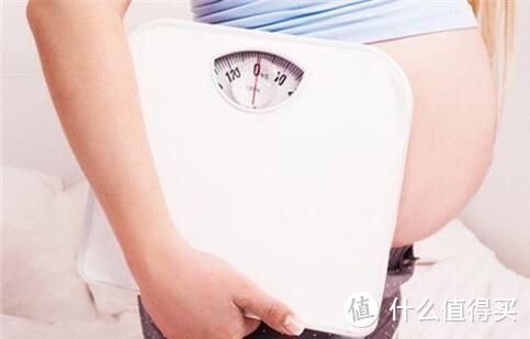 哺乳期能喝奶茶吗？奶茶算什么，这4种才是哺乳期不能吃的