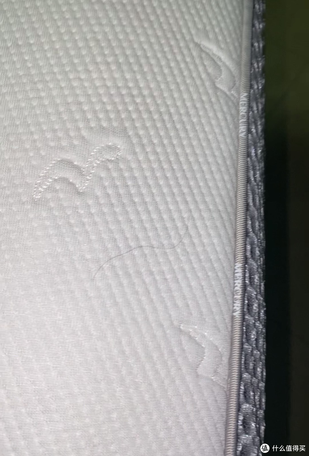 天猫水星家纺旗舰店，乳胶枕二次销售。