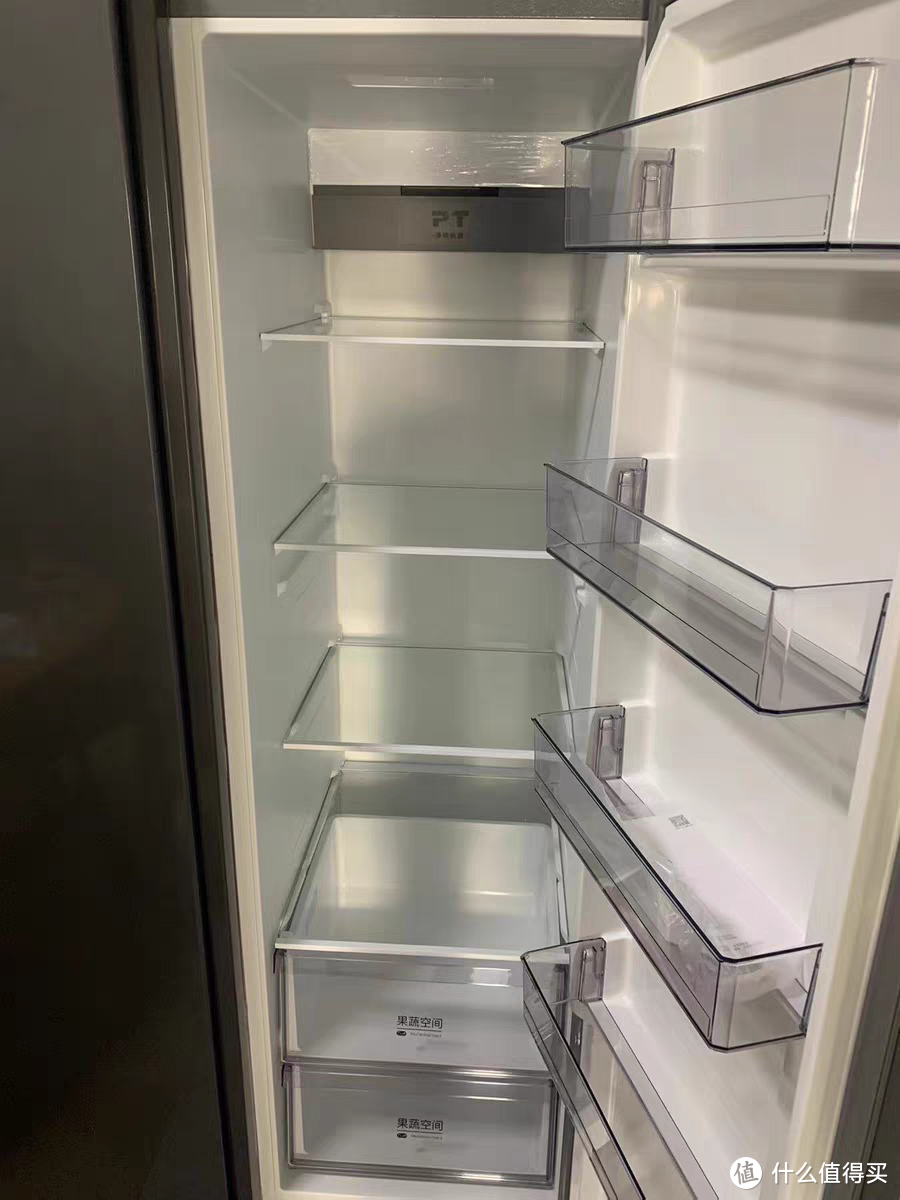 美的双开门冰箱——为您带来高效便捷的冷藏体验
