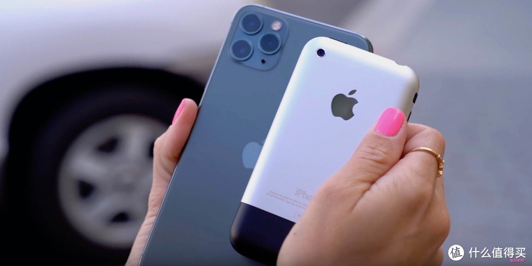 iPhone 15系列热销超预期，选择坚守苹果还是转向华为？