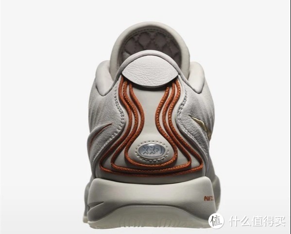 Nike勒布朗21代，将于9月28日全球发售！有人说越来越像科比鞋