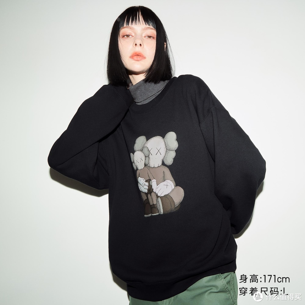  优衣库：这次联名不摆烂！KAWS x UNIQLO UT最新系列，每款都有亮点