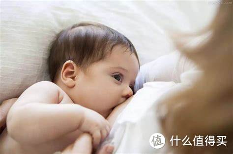 母乳挤到玻璃奶瓶能放多久？关于母乳的储存，这4点都应该了解清楚