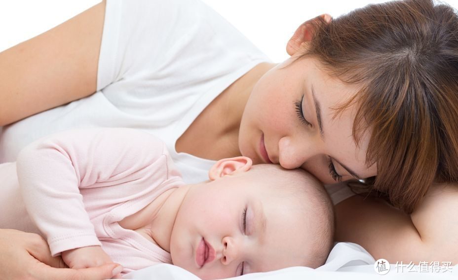 吃不完的夜奶，睡不熟的觉，为何母乳妈妈更缺觉，奶粉宝宝更乖？