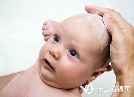 宝宝身上有这3个地方不用洗得太干净，否则，可能会对宝宝造成伤害