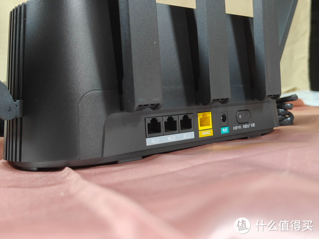 锐捷蜂鸟旗舰版路由器评测：WIFI满格，告别网络死角