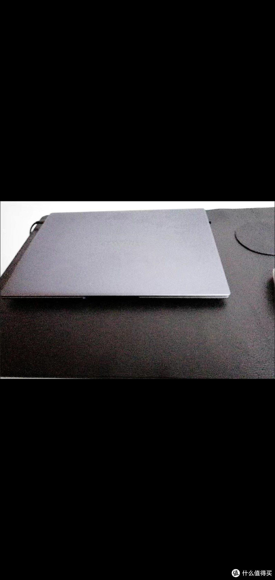 电脑桌垫：头层牛皮，纯手工打造锁边，让您的桌面更时尚、舒适