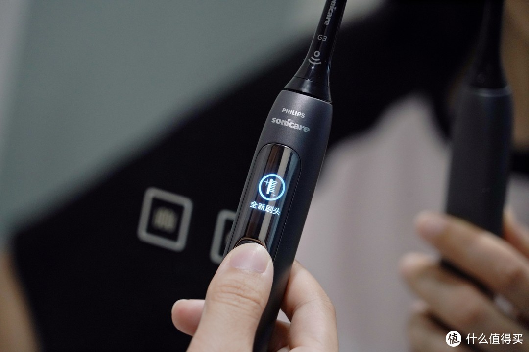 飞利浦钻石7系电动牙刷：科技创新，深度清洁口腔